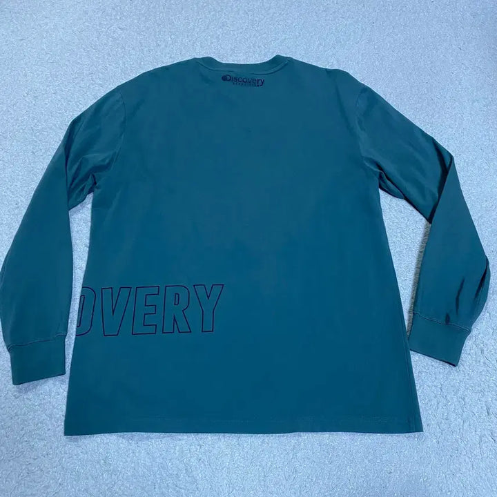 [SOLD OUT] 디스커버리 익스페디션 로고 긴팔 티셔츠 100