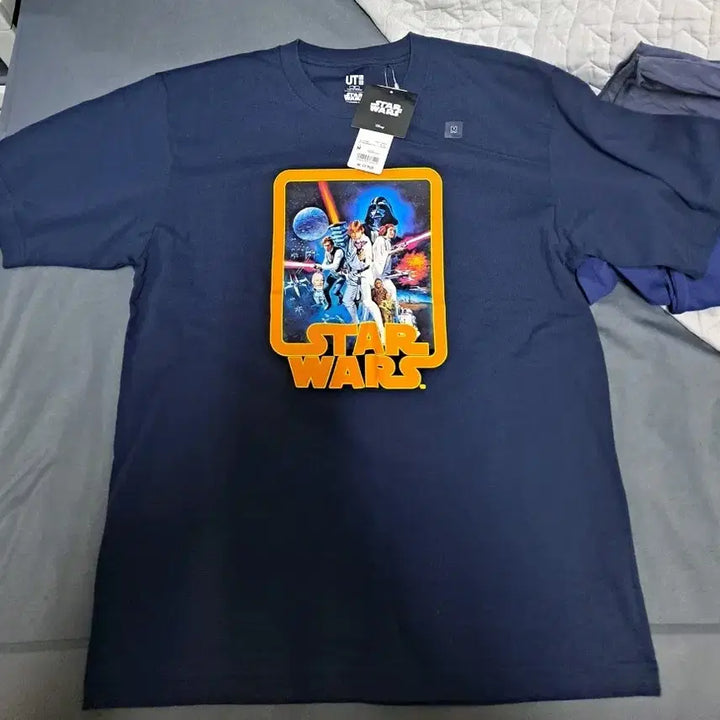 [BUNJANG] Uniqlo Star Wars Navy T-shirt / 유니클로 스타워즈 반팔티 네이비 M