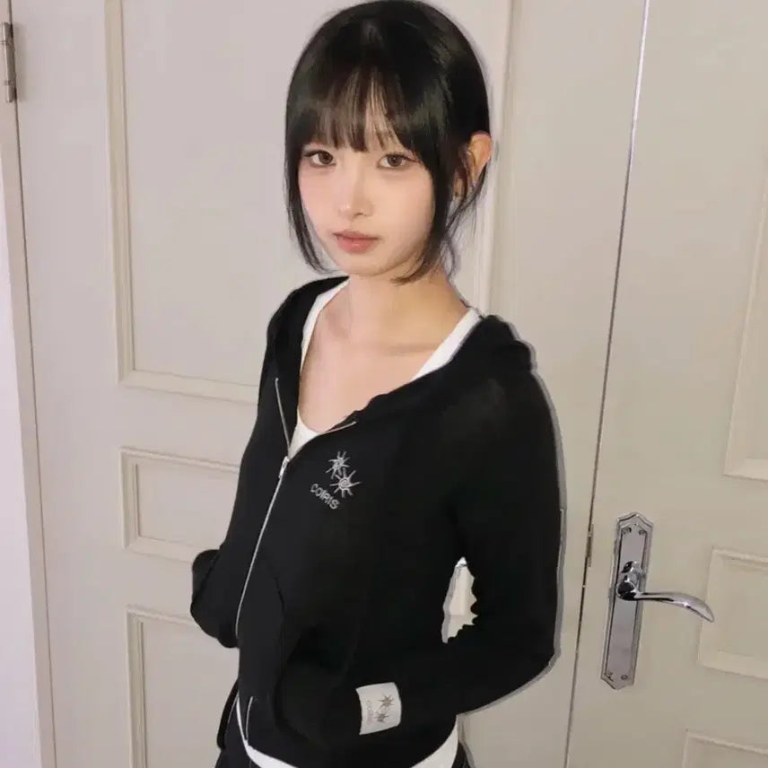 [BUNJANG] Koiris Hooded Zip-up / 코이리스 후드집업 양도