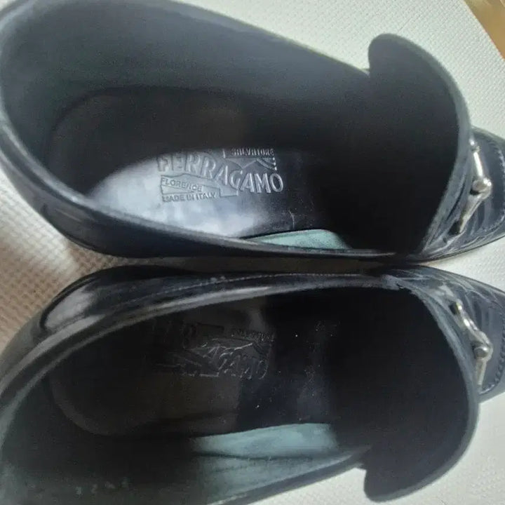 [BUNJANG] Ferragamo Black Leather Men&