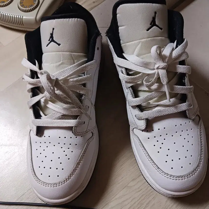 [BUNJANG] Nike Jordan Sneakers 250 / 나이키 조던 운동화 250