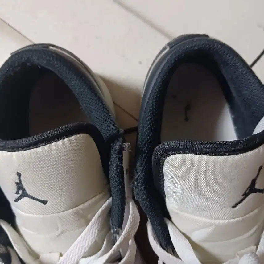[BUNJANG] Nike Jordan Sneakers 250 / 나이키 조던 운동화 250
