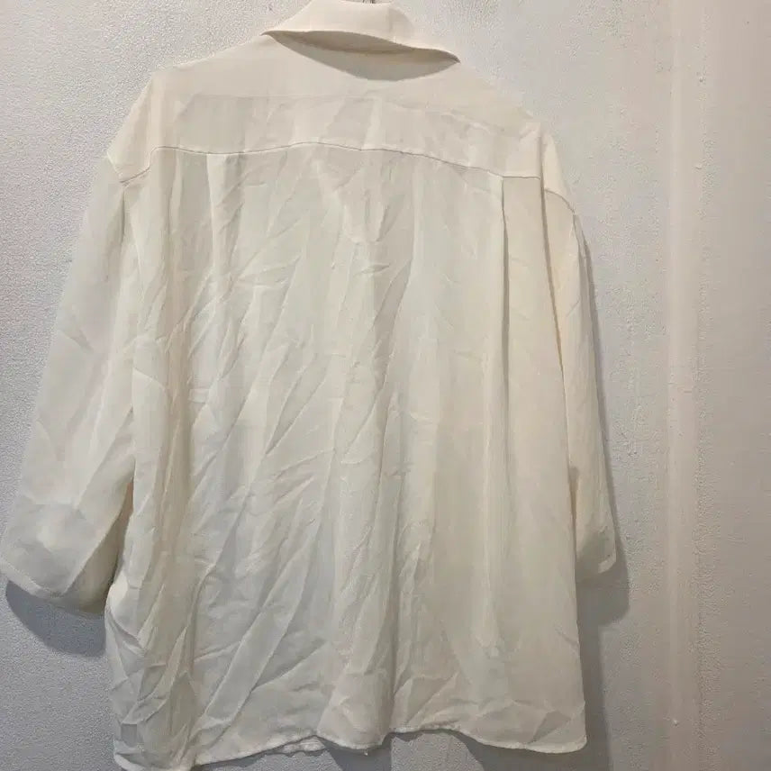 [SOLD OUT] 스튜디오 톰보이 루즈핏 흰색 반팔 셔츠
