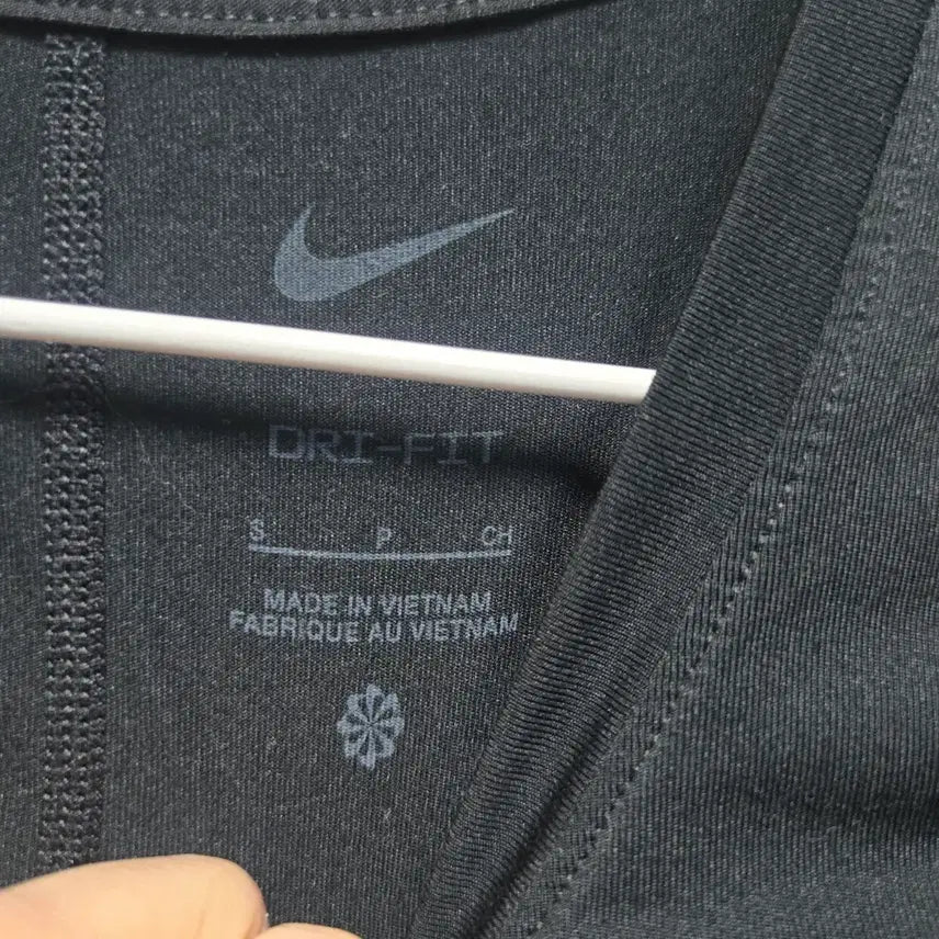 [BUNJANG] Nike Black Double Swoosh Dri-FIT T-Shirt (Size S) / 나이키 블랙 더블스우시 드라이핏  반팔 티셔츠 s