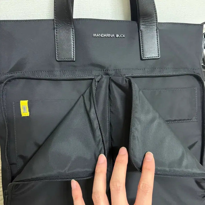 [BUNJANG] Mandarina Duck Gravita G7T05651 Tote Bag / 만다리나덕 토트백 GRAVITA G7T05651
