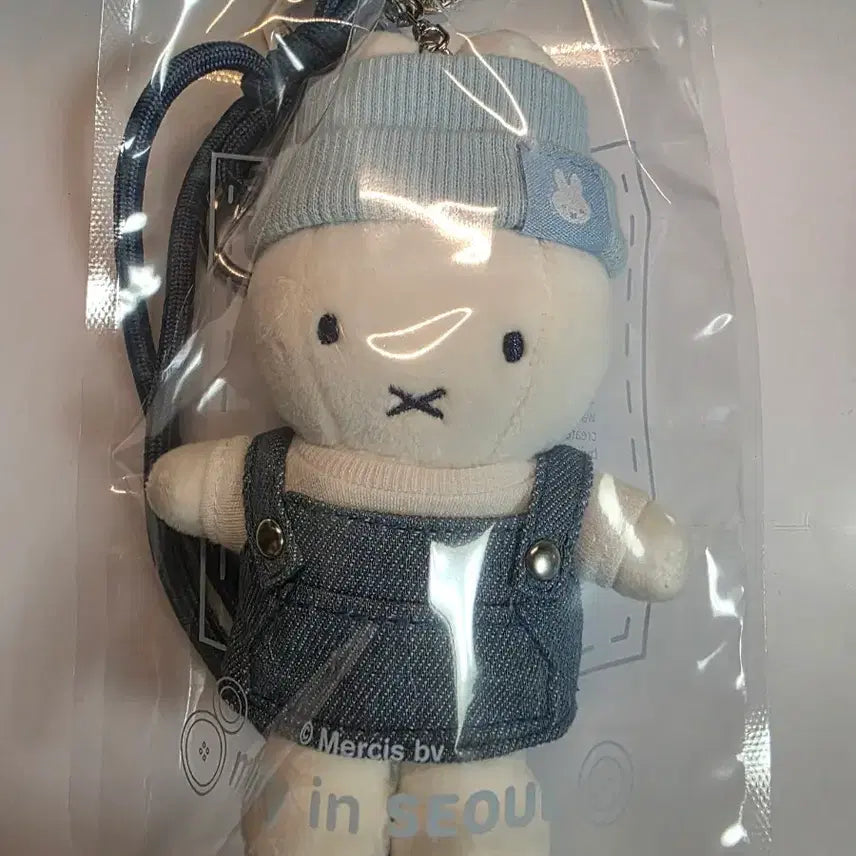 [SOLD OUT] 미피 성수스토어 한정 데님 키링 미피