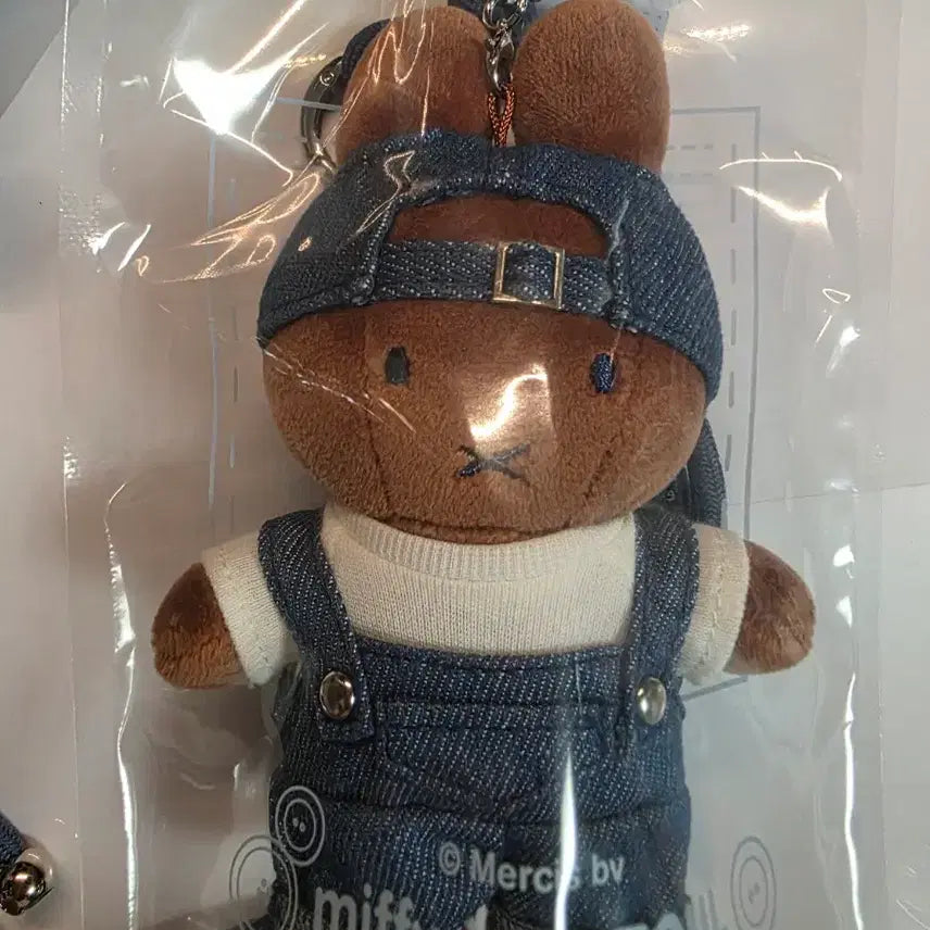 [SOLD OUT] 미피 성수스토어 한정 데님 키링 멜라니