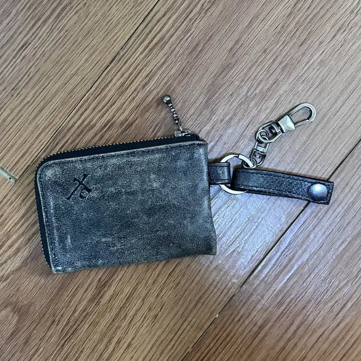 [BUNJANG] Polytelu Studded Wallet Keyring / 폴리테루 지갑 / 스터드 장식 지갑 키링