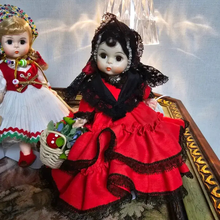 [BUNJANG] Madame Alexander International Spain Doll / 마담알렉산더  인터내셔널 스페인 인형