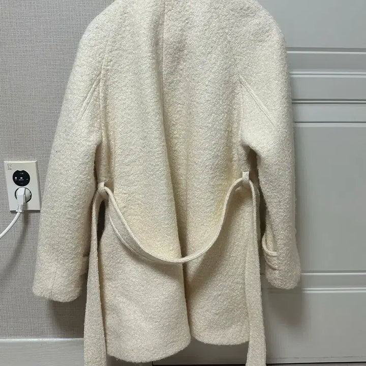 [BUNJANG] Premium Boucle Half Coat / 프리미엄 부클 하프코트