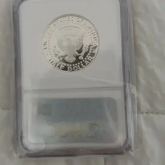 [BUNJANG] 2001 S Kennedy Half Dollar Silver Coin PF69 Ultra Cameo / 2001 S 케네디 하프 은화 PF69 울트라 카메오