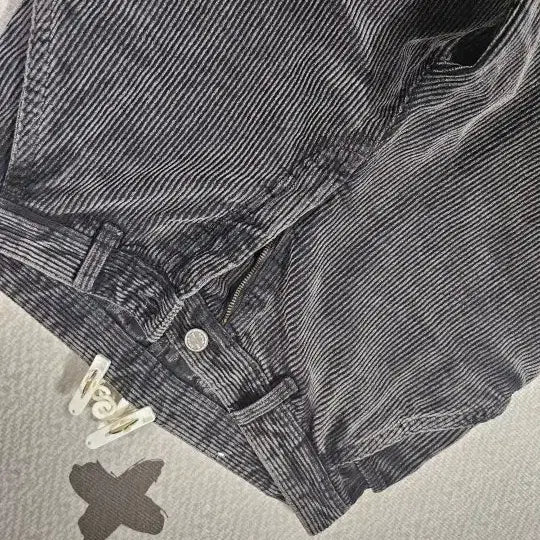[BUNJANG] ZARA Washed Corduroy Pants Size 30 / 자라 워싱 코듀로이 바지 30사이즈