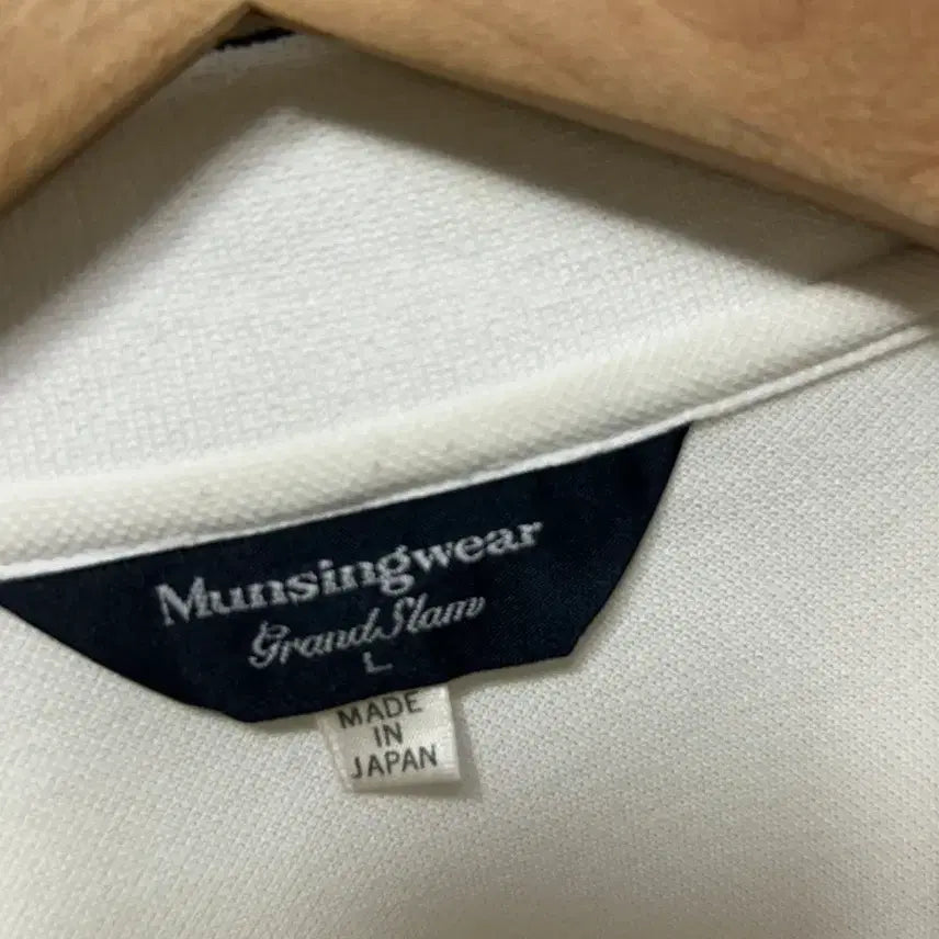 [SOLD OUT] Munsingwear 흰색 반팔 폴로티 100