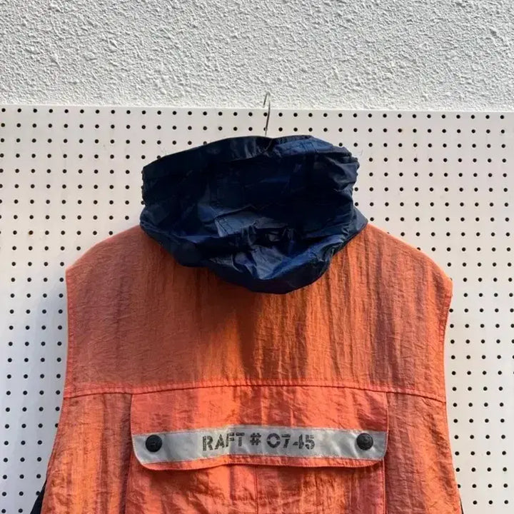 [SOLD OUT] 1990s 타미힐피거 베스트 XL