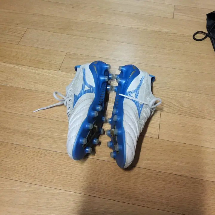 [BUNJANG] Mizuno Morelia 4 Japan Beta Soccer Cleats / 미즈노 모렐리아4 제팬 베타 축구화260