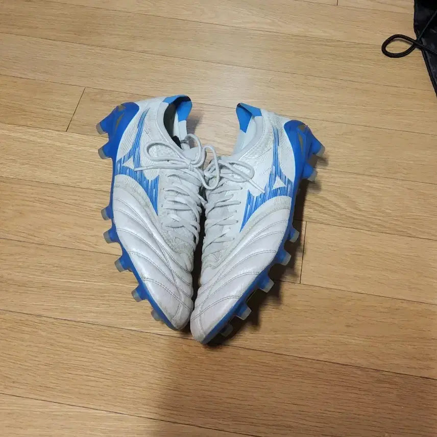 [BUNJANG] Mizuno Morelia 4 Japan Beta Soccer Cleats / 미즈노 모렐리아4 제팬 베타 축구화260