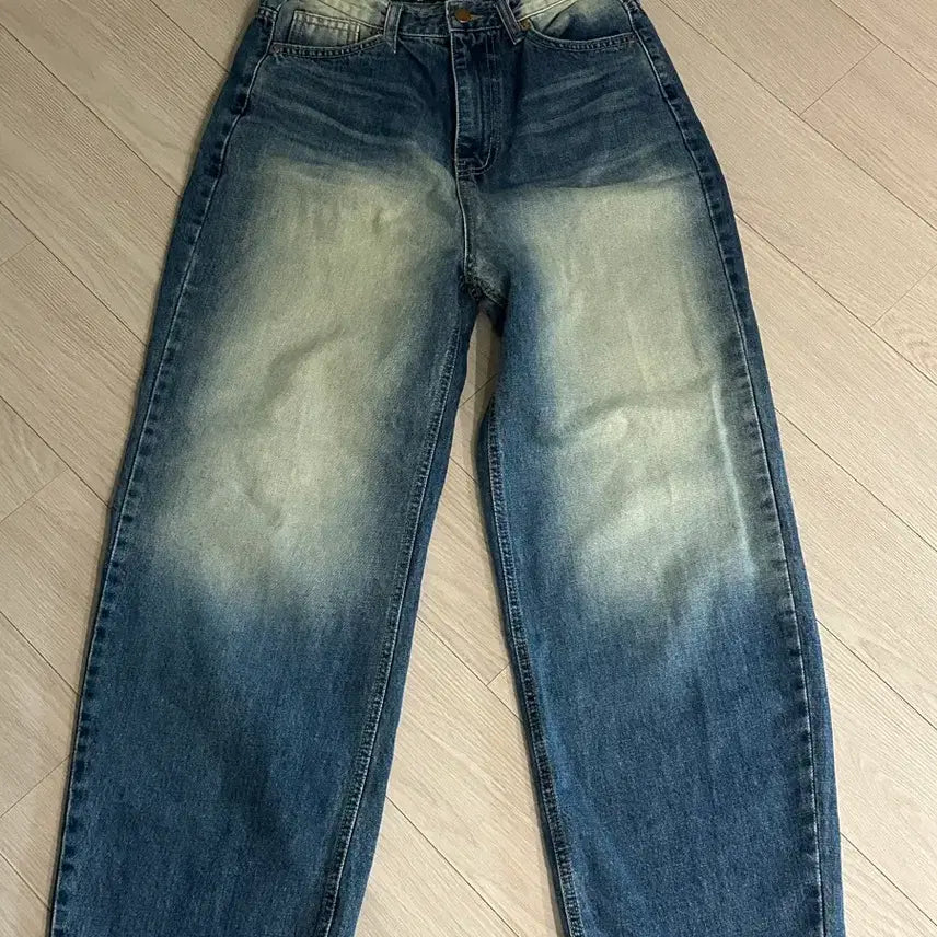 [BUNJANG] OOTJ Washed Denim Jeans / OOTJ 워싱 데님