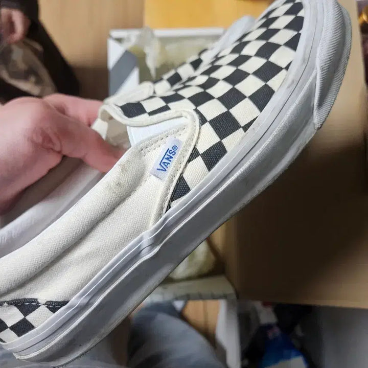 [BUNJANG] Vans Vault Checkerboard Slip-On Sneakers / 반스볼트 Vans vault 체커보드 슬립온 265