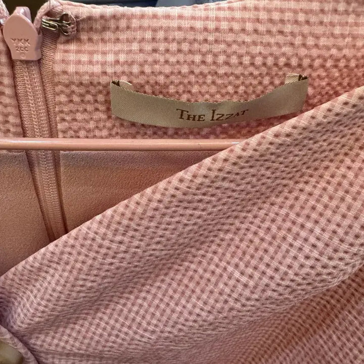 [BUNJANG] The Izzat Pink Texture Button Jacket Dress / 더아이잗 핑크 텍스쳐 버튼 자켓 원피스