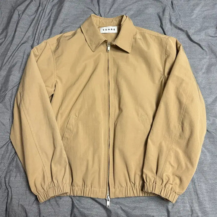 [BUNJANG] Suare Heritage Sporty Jumper Beige M / 수아레 / 헤리티지 스포티 점퍼 베이지 / M