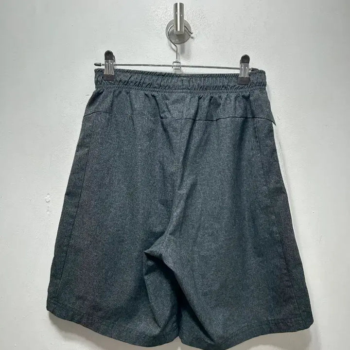 [BUNJANG] Adidas Three-Stripe Training Shorts 80 / 아디다스 삼선 트레이닝 반바지 80