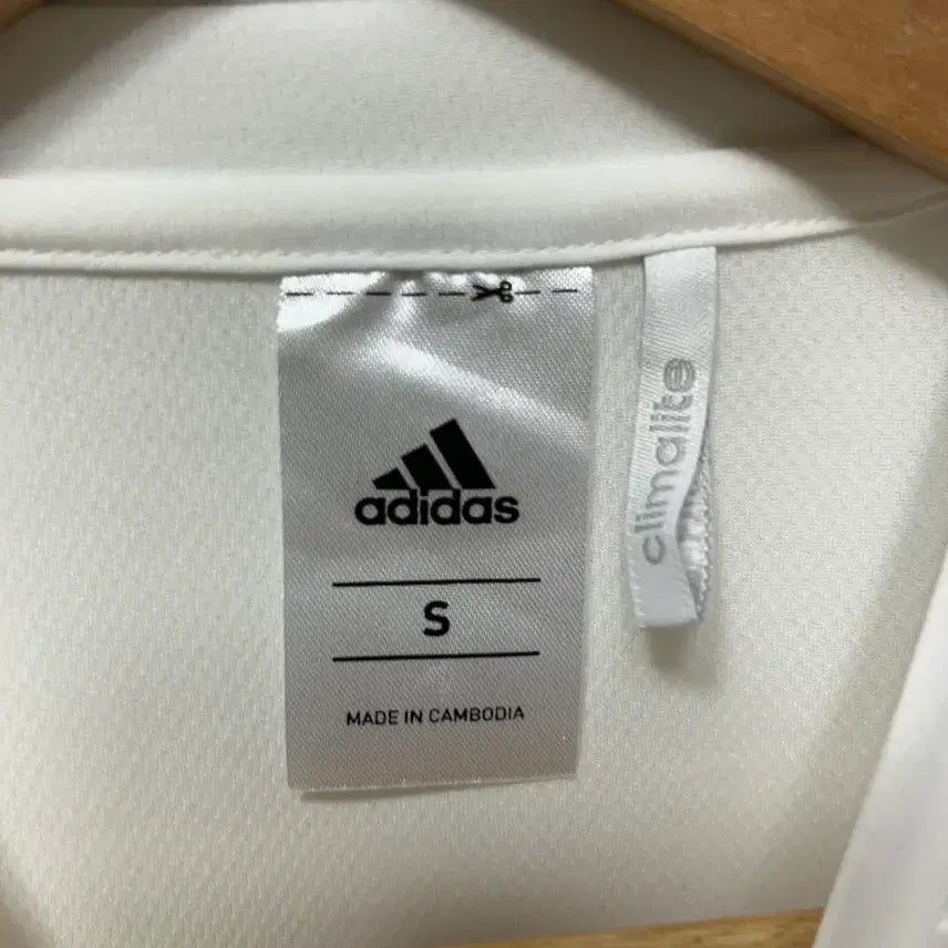 [BUNJANG] Adidas White Three Stripes Half Sleeve T-Shirt Pink Accent S / 아디다스 흰색 삼선 핑크포인트 반팔티 S