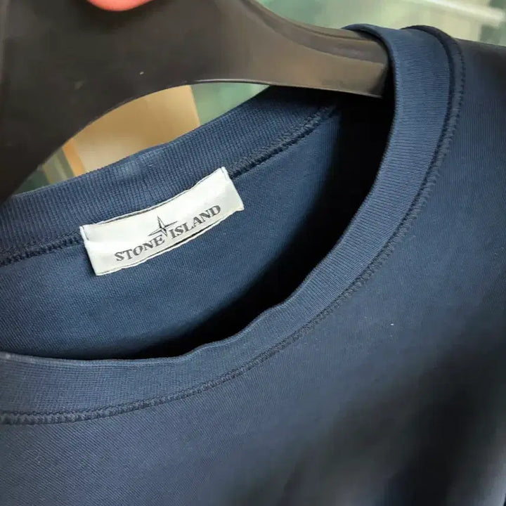 [SOLD OUT] [정품/L]스톤아일랜드 네이비 맨투맨