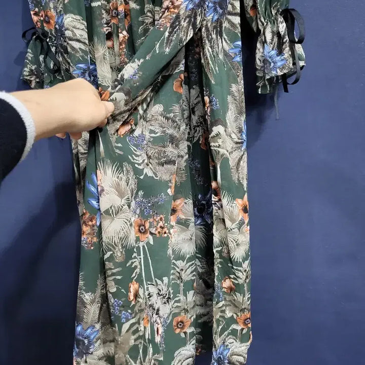 [BUNJANG] Floral Chiffon See-Through Dress / 플라워 쉬폰 시스루