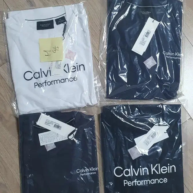 [BUNJANG] Calvin Klein Performance Summer Signature Logo T-shirts (Set of 4) / 일괄4종]캘빈클라인 퍼포먼스 Summer 시그니처 로고 티셔츠