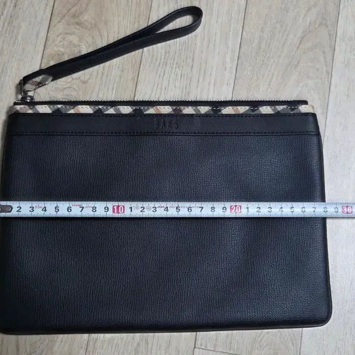 [BUNJANG] Daks Black Leather Clutch Bag / 닥스 블랙 가죽 클러치 백(새상품)