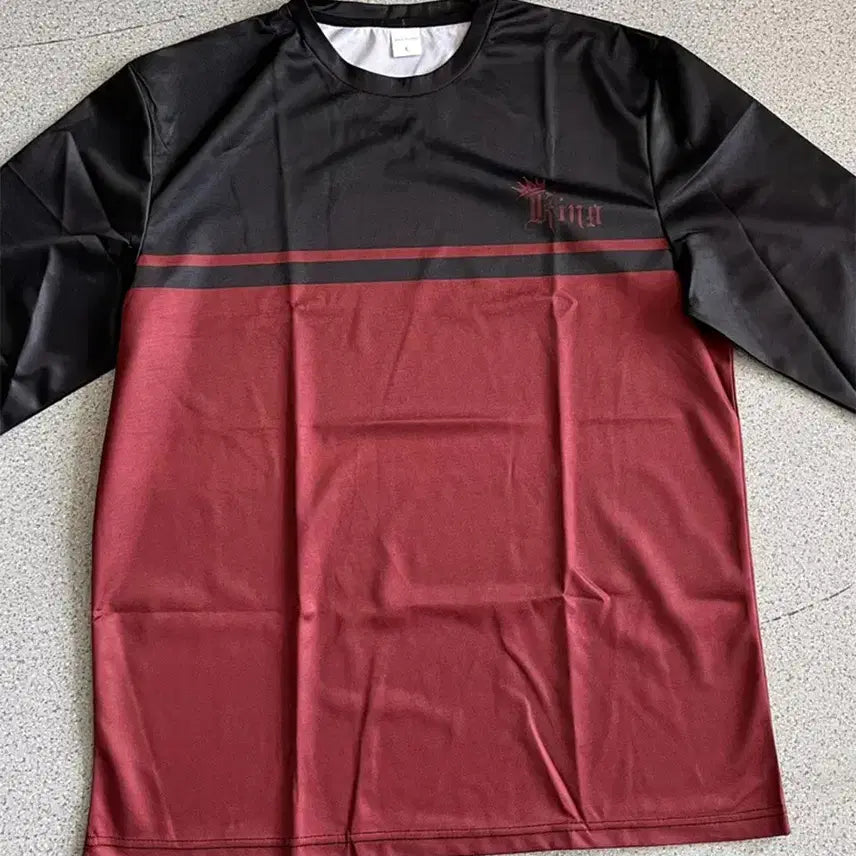 [SOLD OUT] (새상품) 1+1+1 남성 캐주얼 긴팔 라운드넥 티셔츠 100