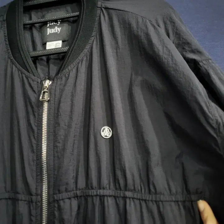 [BUNJANG] JUCY JUDY Nylon Oversized Shirring Jacket / 쥬시쥬디 나일론 오버핏 셔링자켓