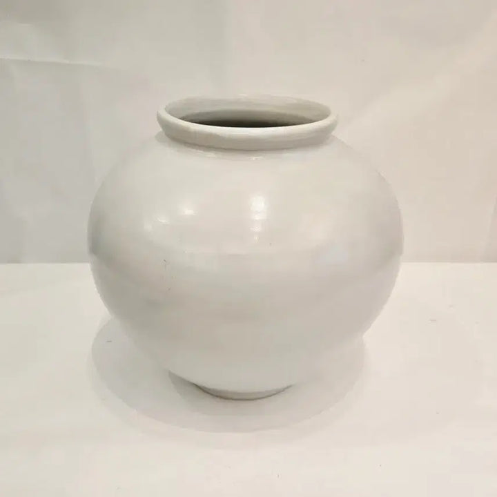 [SOLD OUT] [태광 작] 순백의 미학, 현대 달항아리 (유백색/상태 최상)