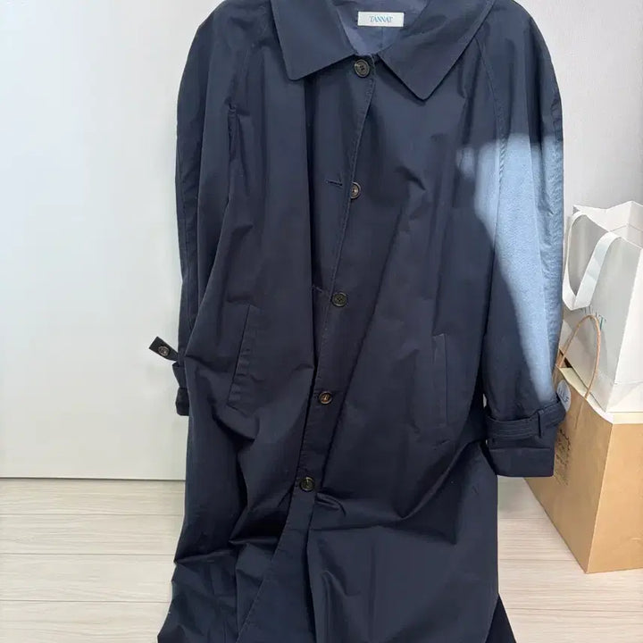 [BUNJANG] TANNAT Volume Cotton Trench Coat / 타낫 볼륨 코튼 트렌치 코트