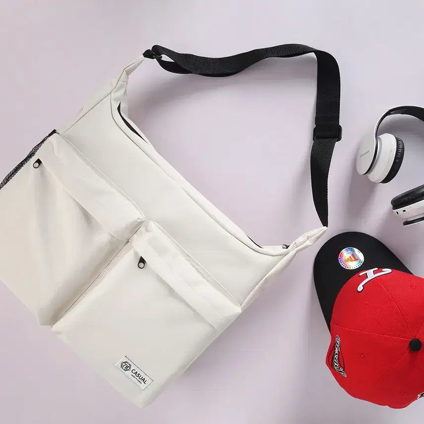 [BUNJANG] Generic Brand Casual Crossbody Bag / 브랜드 백 캐주얼 크로스백
