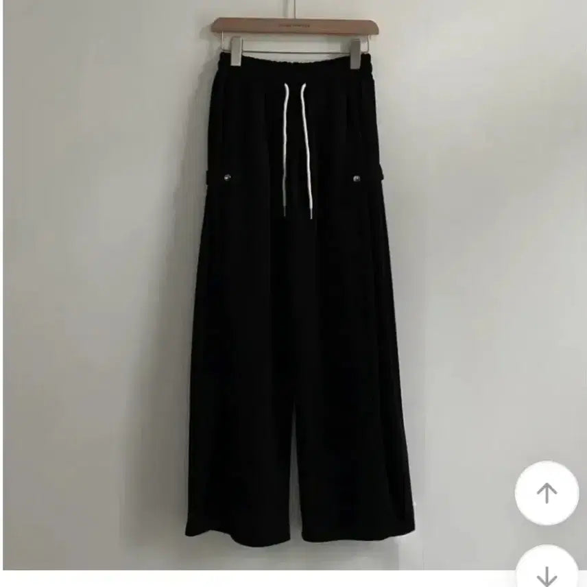 [BUNJANG] Sugar Powder Wide Training Banding Pants - Black Short / 슈가파우더 와이드 트레이닝 밴딩 팬츠 블랙 숏