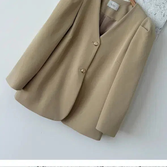 [SOLD OUT] [오늘만]바이씨니 누아골드자켓 (베이지)