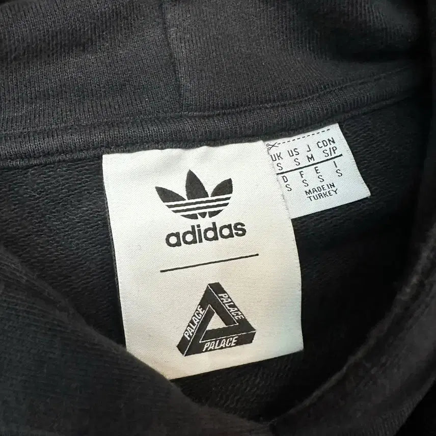 [BUNJANG] Adidas x Palace Pallaste Hoodie / 아디다스 x 팔라스 팔라스테 후드티