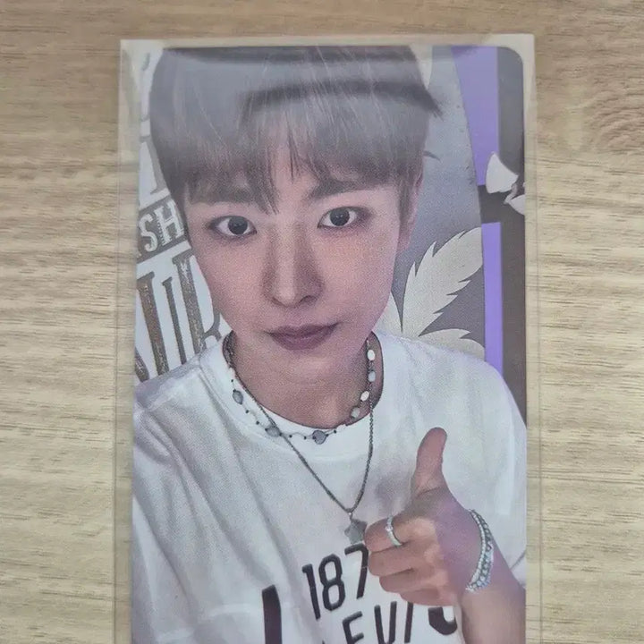 [BUNJANG] NCT WISH Youushi Weverse Live Photocard / 엔시티위시 컬러 위버스라이브 유우시 포카