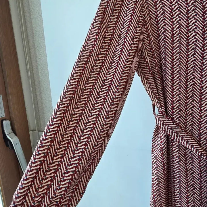 [SOLD OUT] 66-77)무늬 스트랩 원피스