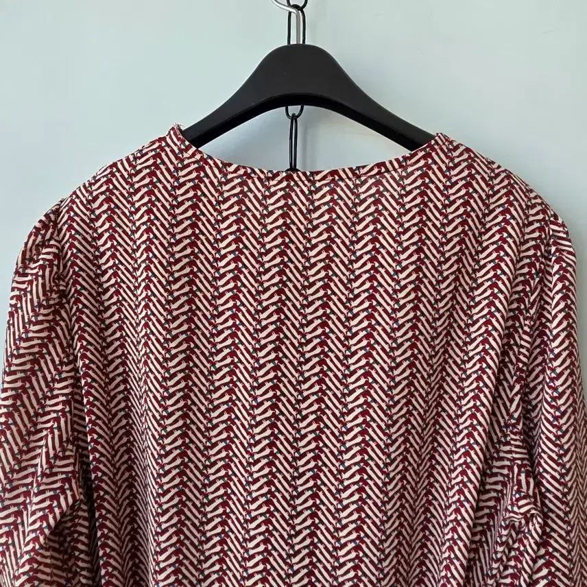 [SOLD OUT] 66-77)무늬 스트랩 원피스