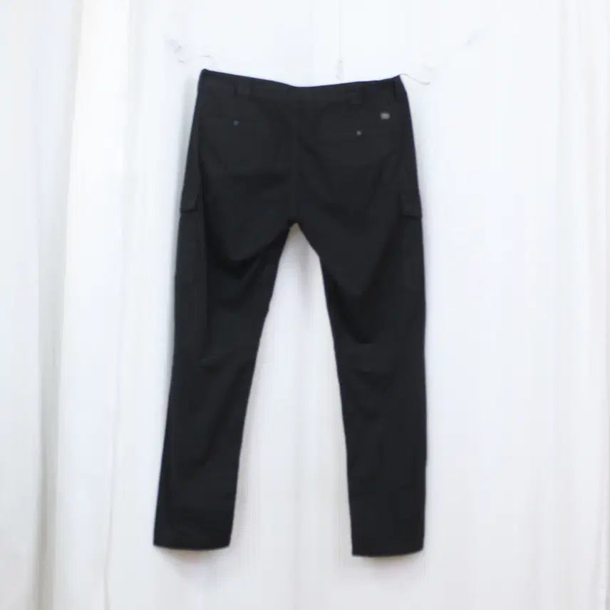 [SOLD OUT] [정품] CP컴퍼니 남성 렌즈 와펜 면 카고 팬츠 (48) 상상샵