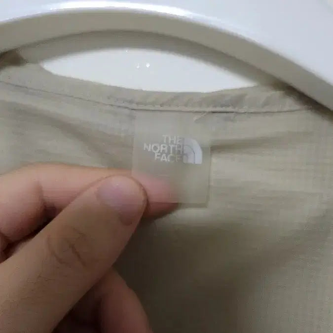 [BUNJANG] The North Face Breeze Jacket Beige L / 노스페이스 브리즈 자켓 L사이즈 팝니다.