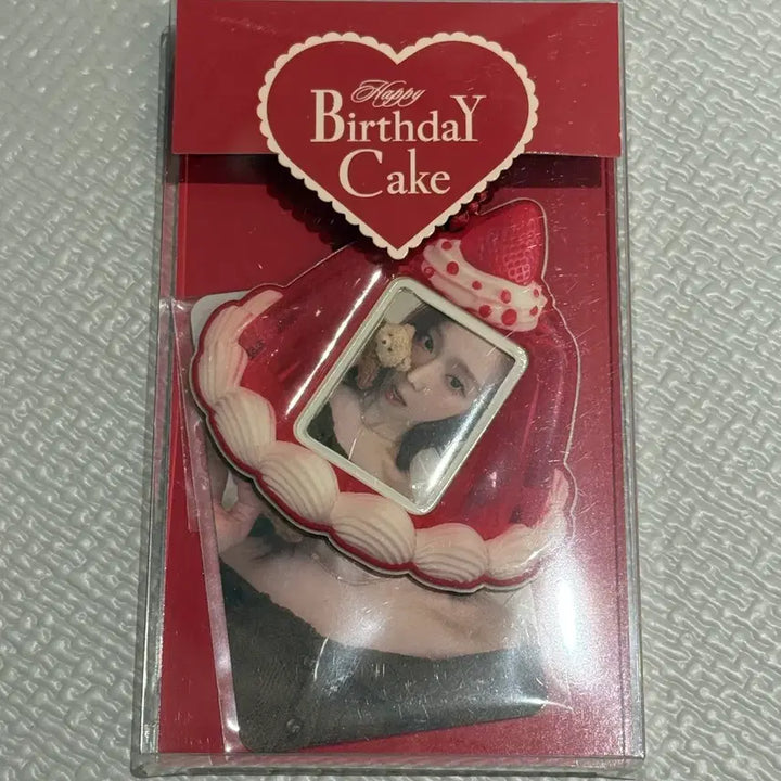 [BUNJANG] aespa Winter Birthday Photocard Mini Cake Holder / [미개봉/새상품] 에스파 윈터 생일 포카 미니 케이크 홀더