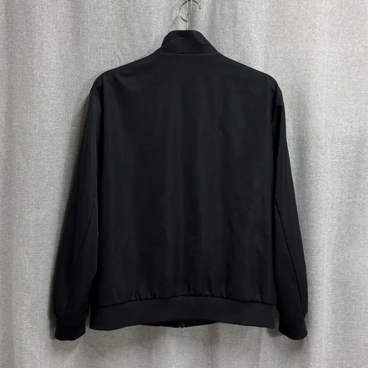 [SOLD OUT] [XL] 캘빈클라인 진 Calvin Klein 바람막이 자켓