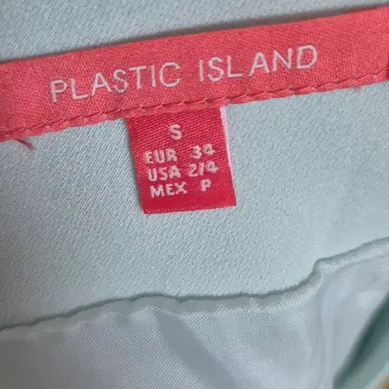 [SOLD OUT] 플라스틱아일랜드 원피스