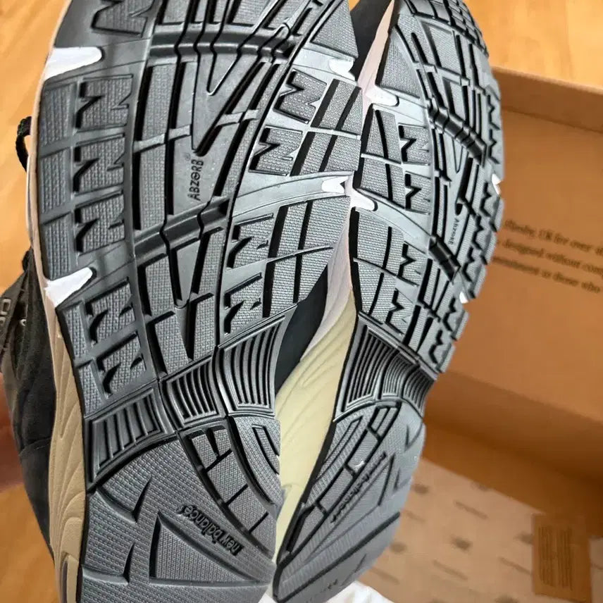 [BUNJANG] New Balance M991GRB Gray Sneakers / 뉴발란스 M991GRB 그레이 285mm uk usa