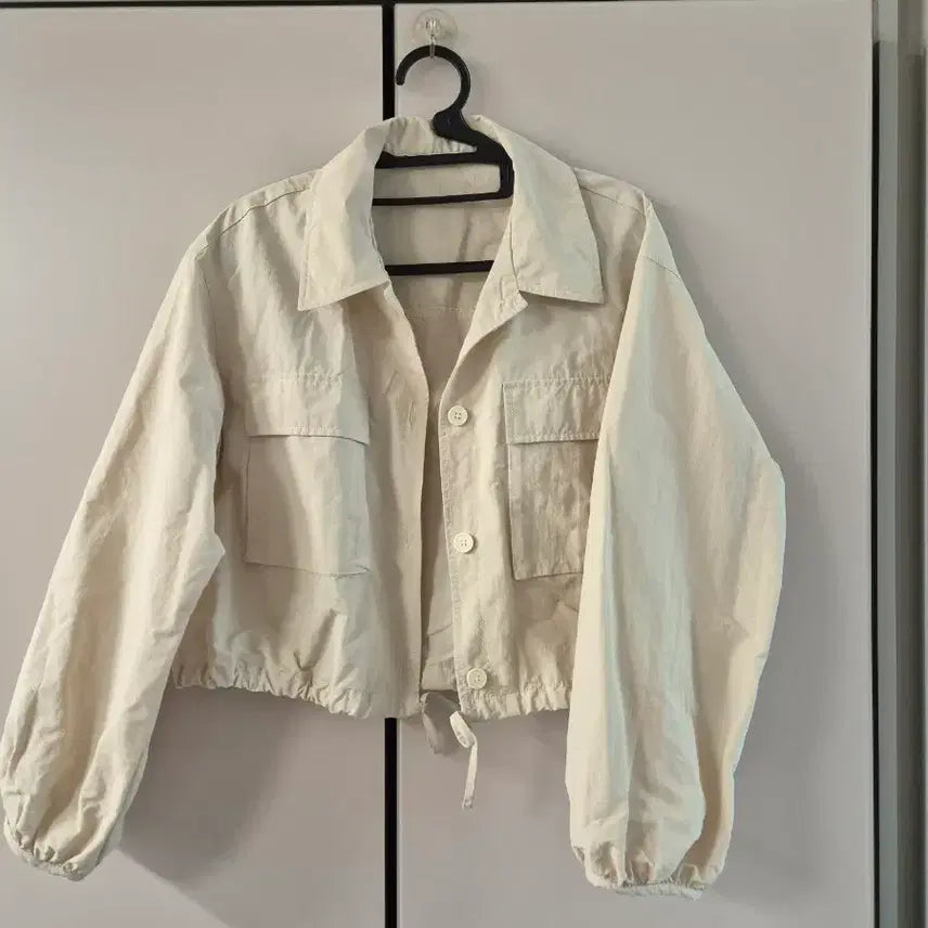 [SOLD OUT] 미쏘 아이보리 크롭 자켓