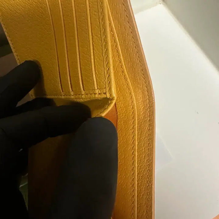 [BUNJANG] Gucci GG Supreme Detail Bifold Wallet / 구찌 GG수프림 디테일 반지갑(새상품급)