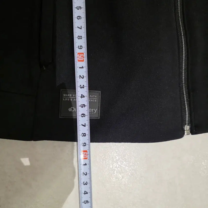 [BUNJANG] Discovery Zip-up Jacket (90) - Black / 디스커버리 집업 자켓 90 블랙